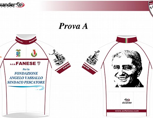 31052013 ciclisti fano acciaroli 31052013 ciclisti fano acciaroli