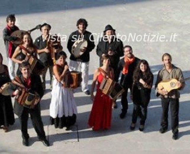 31082013 Ambrogio Sparagna e Orchestra Popolare Italiana