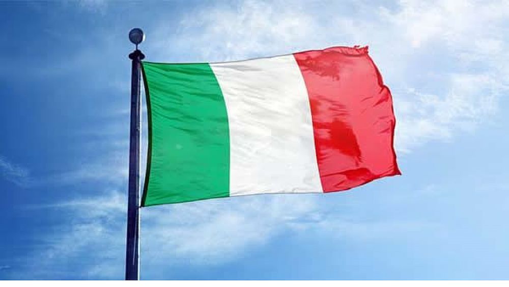 31102019 bandiera italiana