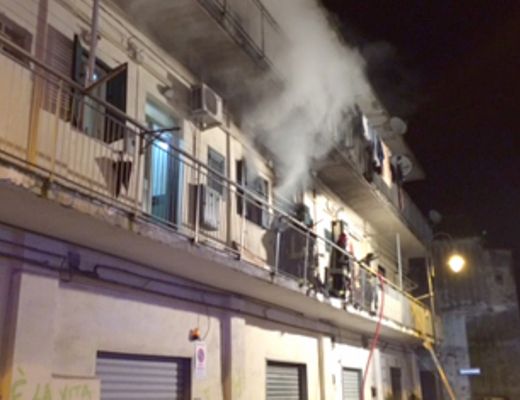 31122013 Incendio Pontecagnano gas
