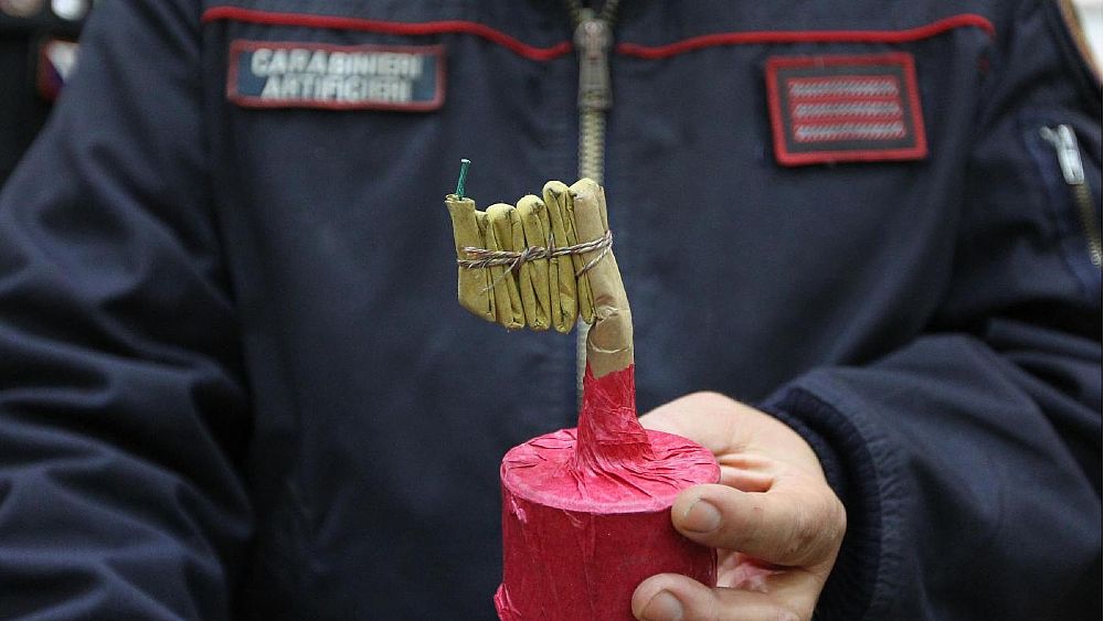 31122017 cipolle petardi capodanno