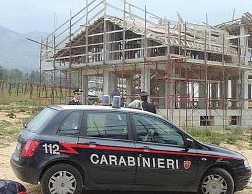 Abusi edilizi nel salernitano 20052012