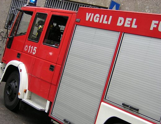 Camion pompieri medium