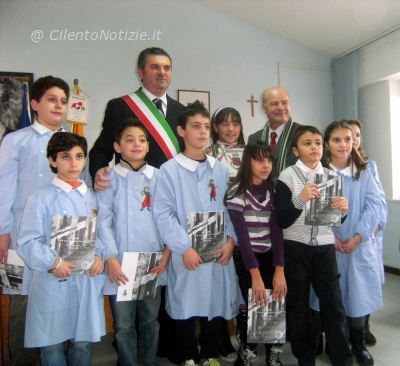 Comuni foto - Consiglio comunale junior.jpg