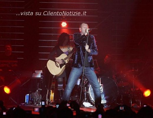 Foto Biagio Antonacci in tour 2012