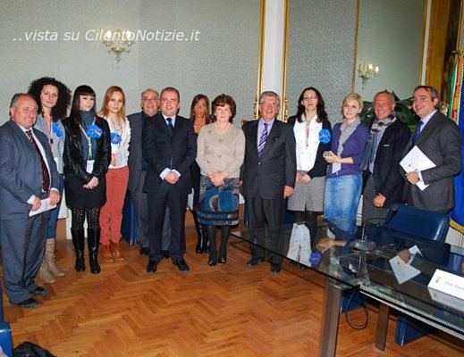 Iannone e delegazione Comenius Bibliophile Pupils