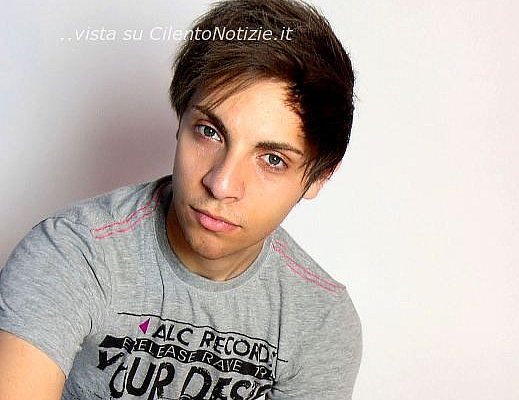 Mario B salerno sanremogiovani social