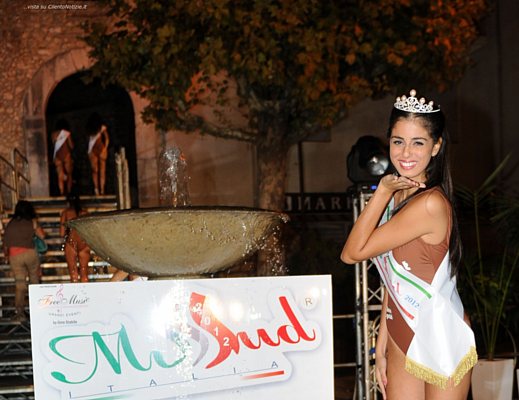 Miss sud Italia 2012 Maria Stella russo 