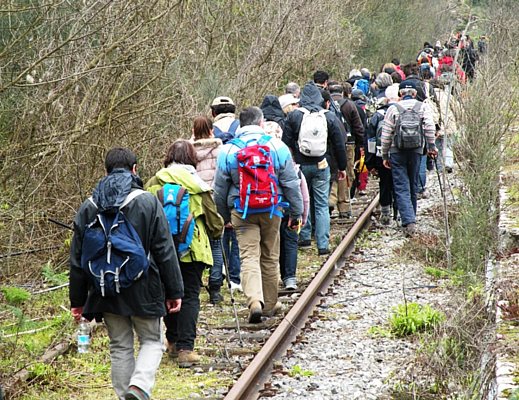 TRENO UMANO foto Sandro Giannattasio
