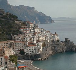 Valico di Chiunzi e costiera amalfitana