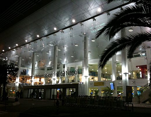 aeroporto internazionale di Napoli
