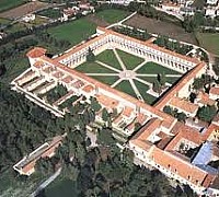 certosa di padula vista aerea