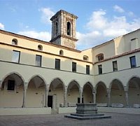 chiostro degli eremitani sede del volcei wine jazz 300x218