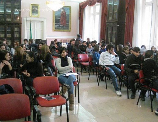 conferenza foibe salerno blocco studentesco