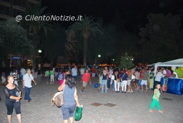 Sapri Notizie foto - festa della frutta.jpg