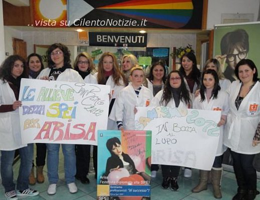 foto arisa colleghe salerno 2012