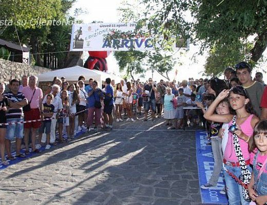 foto arrivo marcialonga castellabate