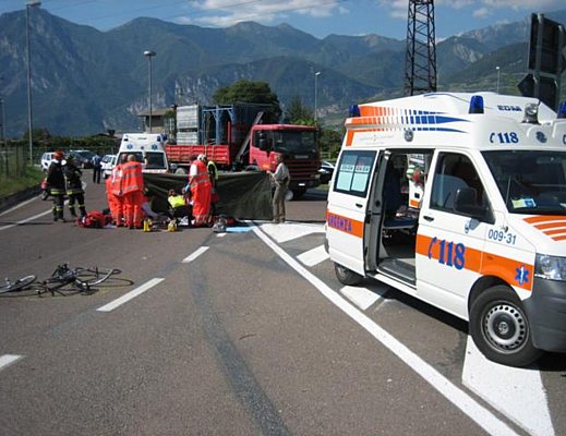 foto repertorio incidente stradale