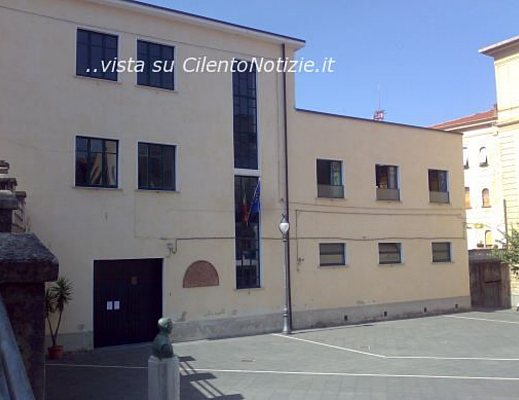 foto scuola pinto vallo della lucania