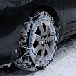 Attualita foto - freddo catene montate auto