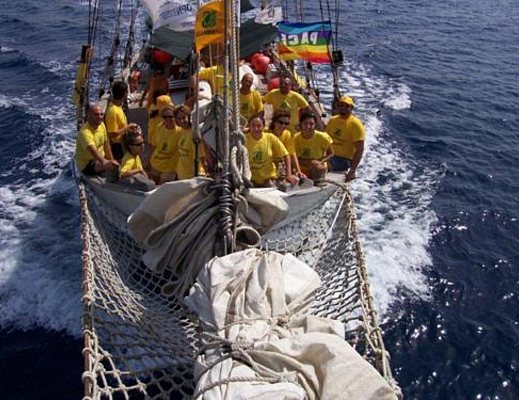 goletta verde con equipaggio