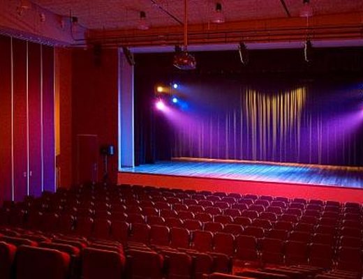 Marisa-Russo foto - improvvisazione teatrale