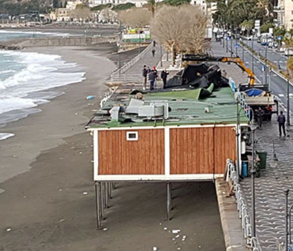 tromba marina danni lungomare