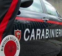 macchina carabinieri lucida macchina carabinieri lucida