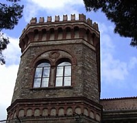 particolare la torre di torchiara particolare la torre di torchiara