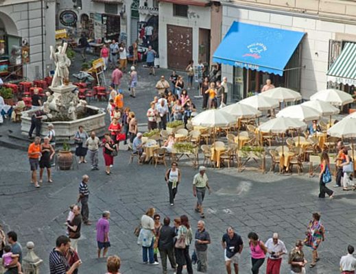 piazzetta di Amalfi