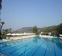 piscina semiolimpionica