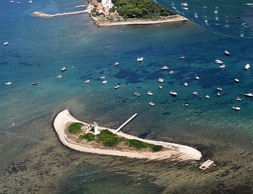 punta licosa minniti