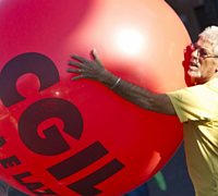 sciopero cCgil in piazza