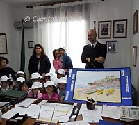 scolaresca guardia costiera agropoli 01