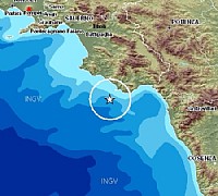 scossa 2 magnitudine cilento mare