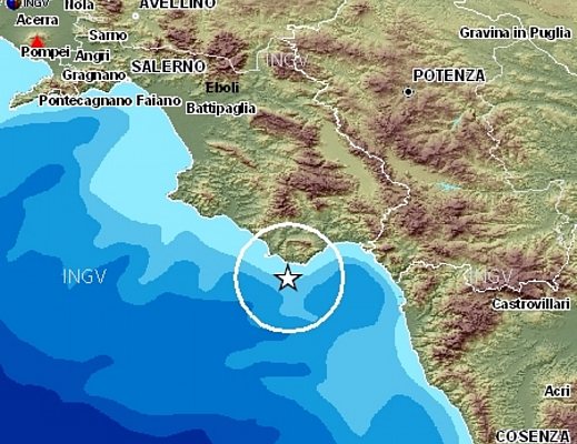 scossa terremoto camerota 23012012