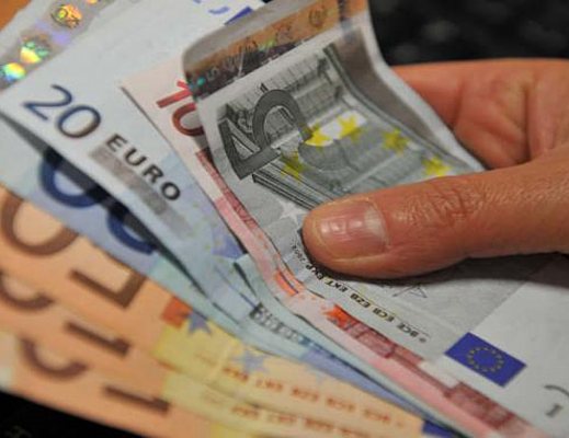 soldi paga IMU tasse monti