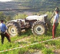 trattore incidente cicerale